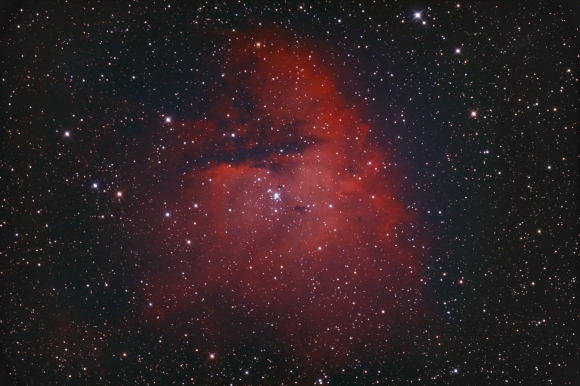 NGC 281 IC11 Pacman Nebula mean 17x10min Triband